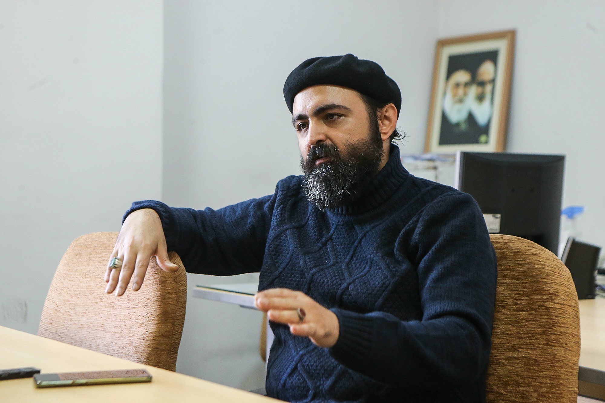 حضور شاعران برجسته در «چهارمین دوره شبهای شعر انقلاب» حضور شاعران برجسته در «چهارمین دوره شبهای شعر انقلاب»