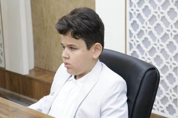 روشندل اردبیلی در حفظ کل قرآن کریم رکورد ملی ثبت کرد روشندل اردبیلی در حفظ کل قرآن کریم رکورد ملی ثبت کرد