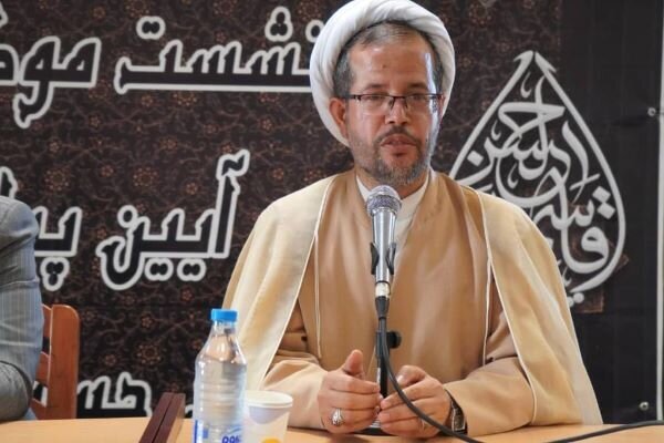 ۱۳۰ هیئت مذهبی و تشکل مردمی ری از «دلدادگان حسینی»پذیرایی می کنند ۱۳۰ هیئت مذهبی و تشکل مردمی ری از «دلدادگان حسینی»پذیرایی می کنند