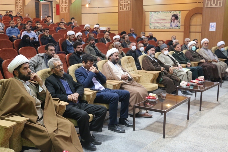 محفل معنوی شعر «برای آرتین» در سنندج برگزار شد محفل معنوی شعر «برای آرتین» در سنندج برگزار شد