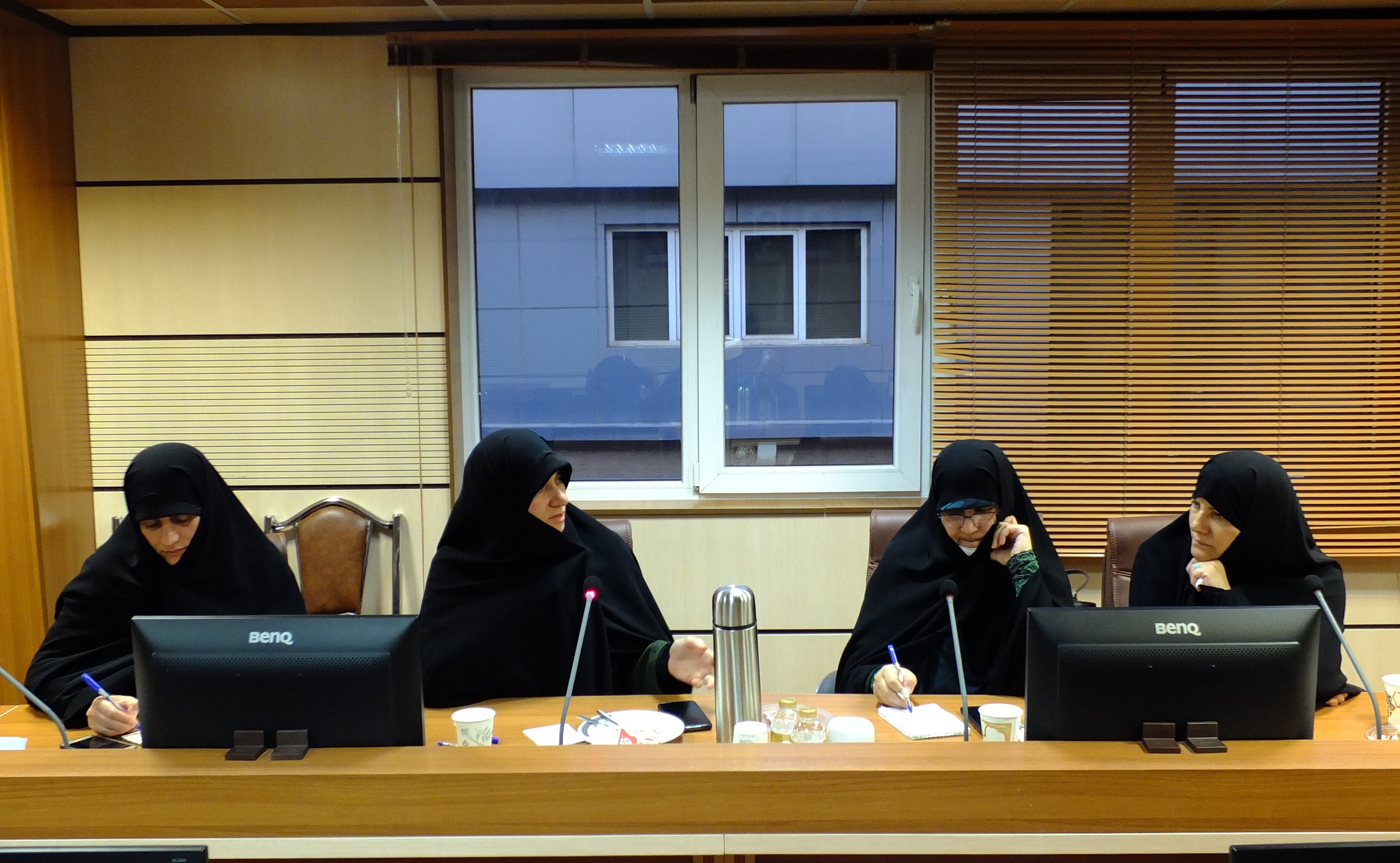 حمایت و ارتقای وضعیت بانوان فعال قرآنی در کشور حمایت و ارتقای وضعیت بانوان فعال قرآنی در کشور