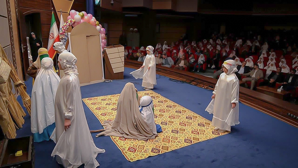 اجرای هفت گروه نمایشی در ۲۱ مسجد شهر قم اجرای هفت گروه نمایشی در ۲۱ مسجد شهر قم