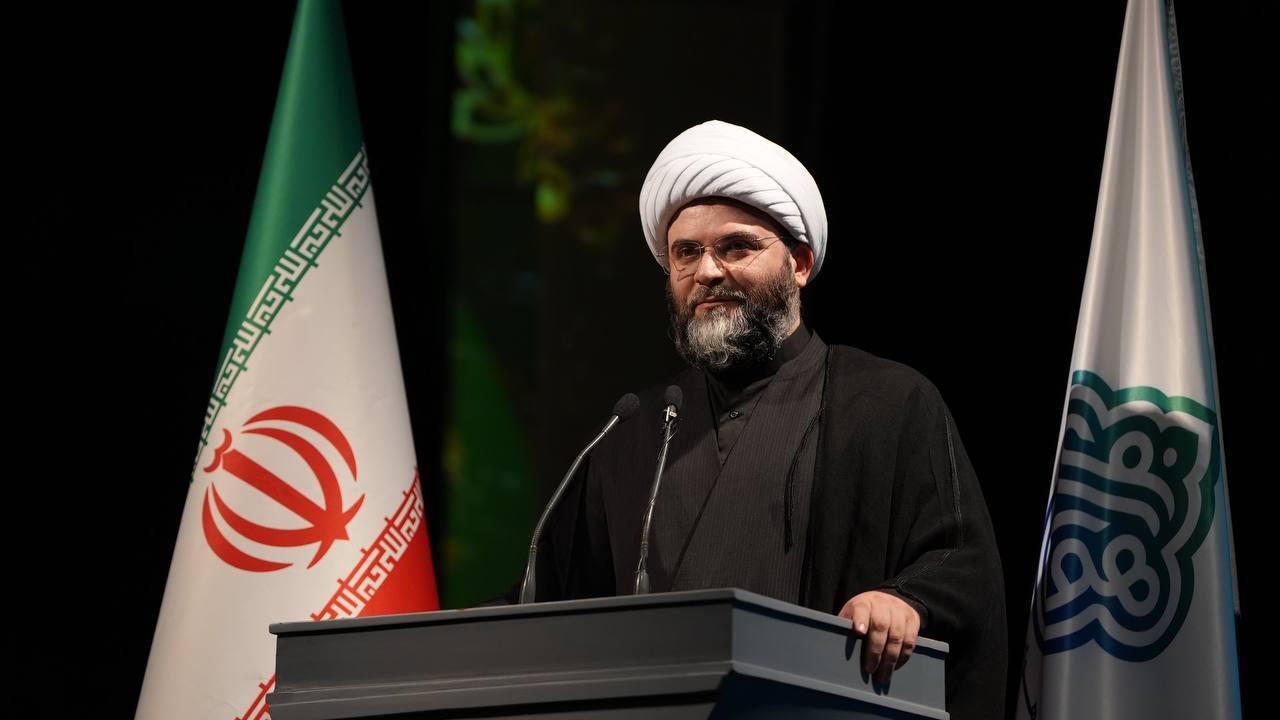 هوای نو باید جنبه بینالمللی داشته باشد/ حوزه بانوان در هیئتها جدی خواهد گرفته شد هوای نو باید جنبه بینالمللی داشته باشد/ حوزه بانوان در هیئتها جدی خواهد گرفته شد