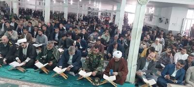 برگزاری محفل انس با قرآن در مسجد جامع مریوان