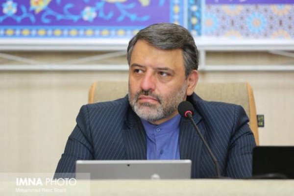 تقدیر از خدمات پنجاه‌ماهه شهردار اهواز