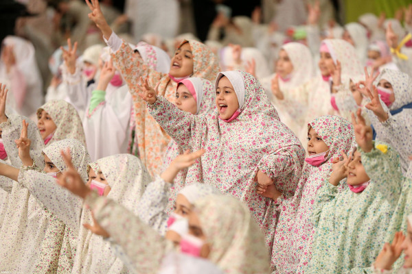 "Celebración de los Ángeles" con la presencia del Líder Supremo