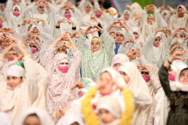 "Celebración de los Ángeles" con la presencia del Líder Supremo