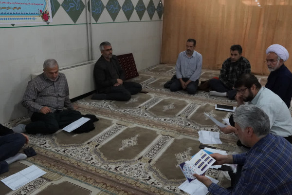 نشست تخصصی «عملیات زندگی با آیه‌ها» استان همدان 1404