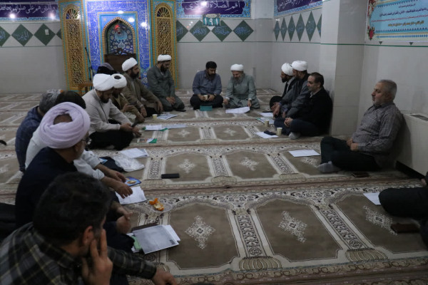 نشست تخصصی «عملیات زندگی با آیه‌ها» استان همدان 1404