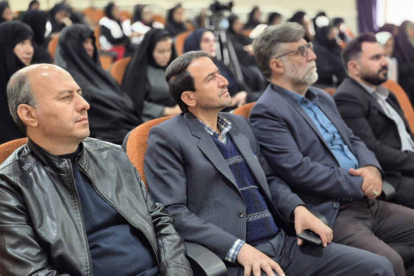 برگزاری کارگاه آموزشی تبیین و تحلیل مسائل روز با رویکرد الگوی سوم زن مسلمان