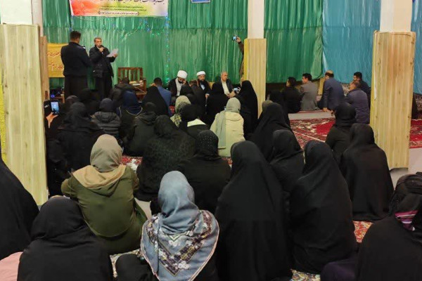 مراسم جشن بزرگ ولادت باسعادت بانوی بزرگ اسلام حضرت فاطمه الزهرا سلام الله علیها در شهرستان دالاهو