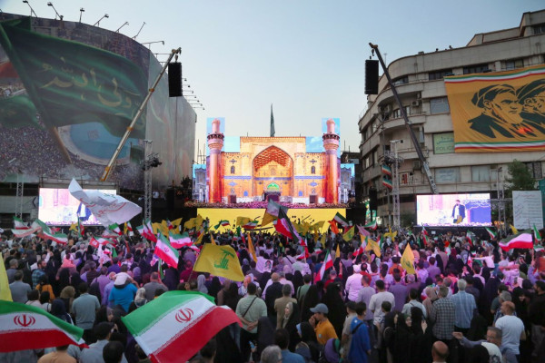 مهمانی کیلومتری غدیر در تهران برگزار شد