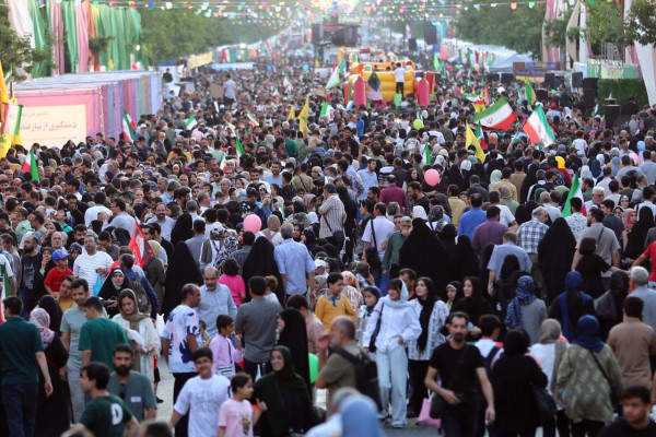 مهمانی کیلومتری غدیر در تهران برگزار شد