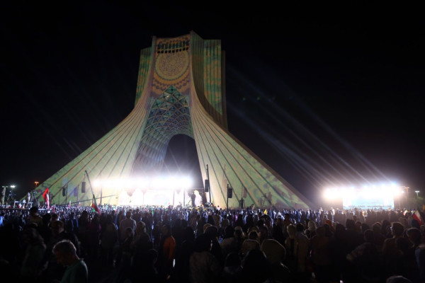 مهمانی کیلومتری غدیر در تهران برگزار شد