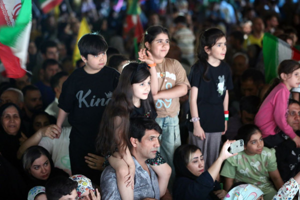 مهمانی کیلومتری غدیر در تهران برگزار شد