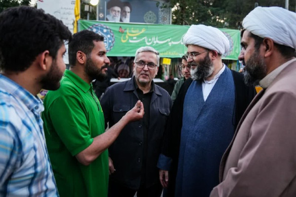 مهمانی کیلومتری غدیر در تهران برگزار شد
