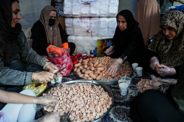 مهمانی کیلومتری غدیر در تهران برگزار شد/۲