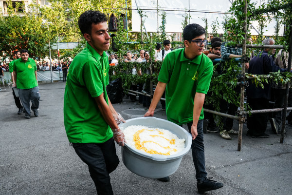 مهمانی کیلومتری غدیر در تهران برگزار شد/۲