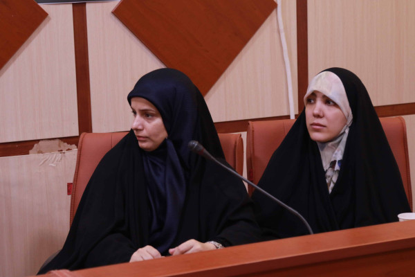 نشست هم اندیشی مدیرکل تبلیغات اسلامی استان ایلام با دانش آموزان عضو انجمن‌های اسلامی مدارس شهرستان ایلام