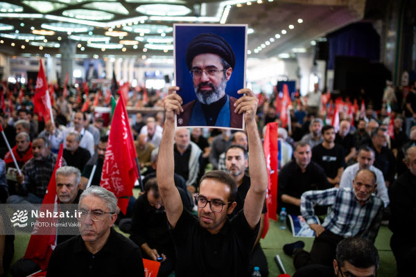 مراسم بزرگداشت چهلم رهبر شهید امت در مصلای امام خمینی (ره) برگزار شد