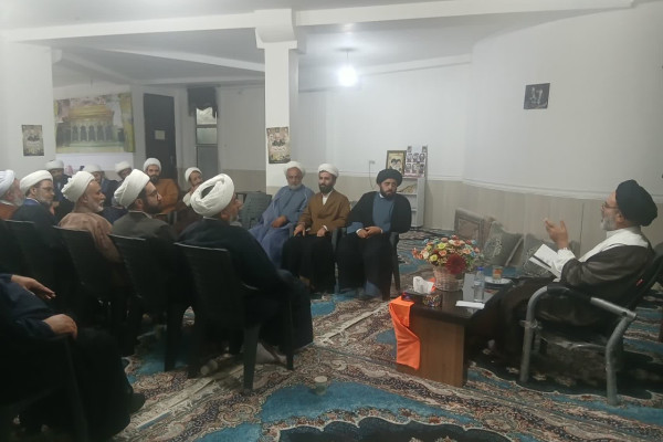 نشست هم اندیشی «طلایه داران تبلیغ» شهرستان جم برگزار شد
