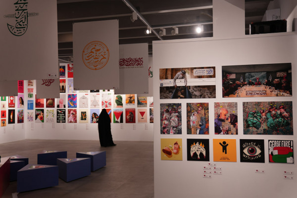 بازدید از نمایشگاه بین‌المللی «همچنان طوفان» ادامه دارد