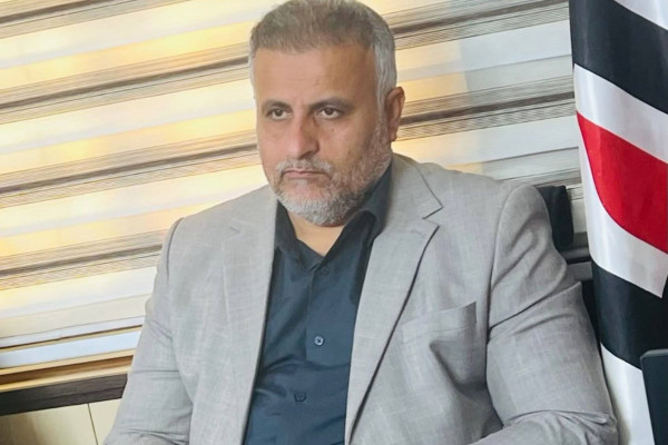 تندیس «ناخدا عباس بوشهری» در ورودی خیابان انقلاب بوشهر نصب شد