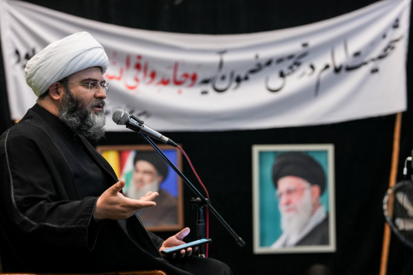 ۱۷ مرداد | دیدار رئیس سازمان تبلیغات اسلامی با طلاب خانه طلاب جوان